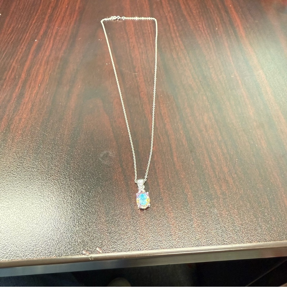 Avon Sterling Silver Sunset CZ Necklace NIB vintage 2004 - Picture 3 of 9